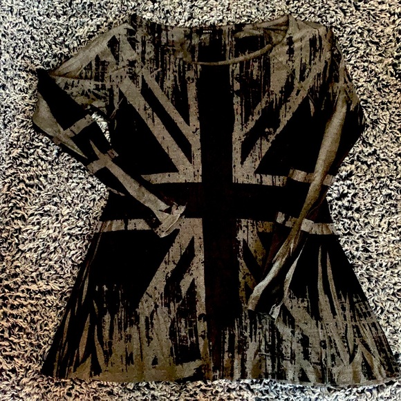 Long sleeve graphic tee - Picture 1 of 1